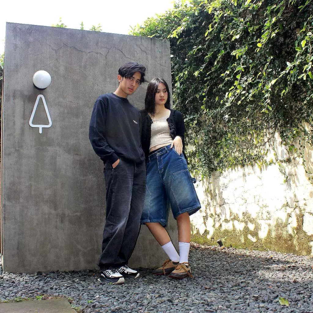 JACKNIM JEANS LOOSE PANTS MANCHESTER (2)